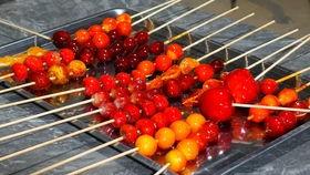 娱乐吃瓜酱糖葫芦视频,娱乐酱香四溢！